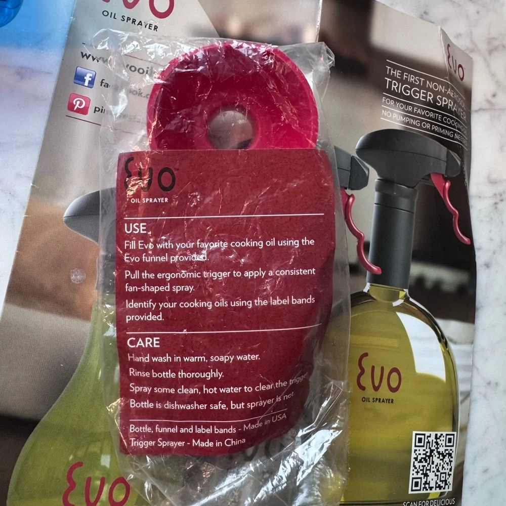 Evo Blue Kitchen Spray Bottles - NEW